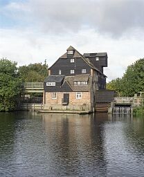 Houghton Watermill © National Trust