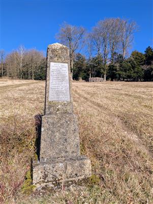 Robertson Memorial, Central Wood, Netley Park © National Trust