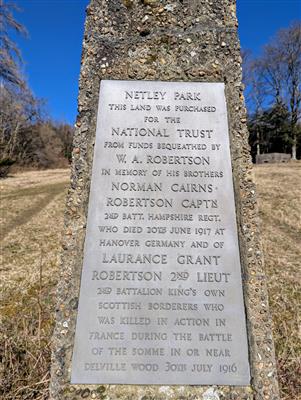 Robertson Memorial, Central Wood, Netley Park © National Trust